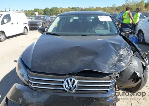 2012 Volkswagen Passat 2.5L S из США, поврежденный, VIN 1VWAP7A33CC014783